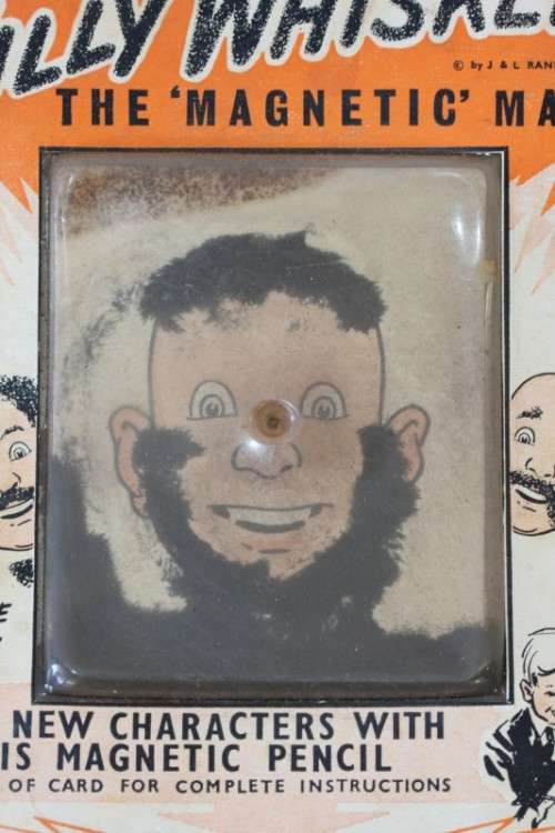 toy with magnetic beard