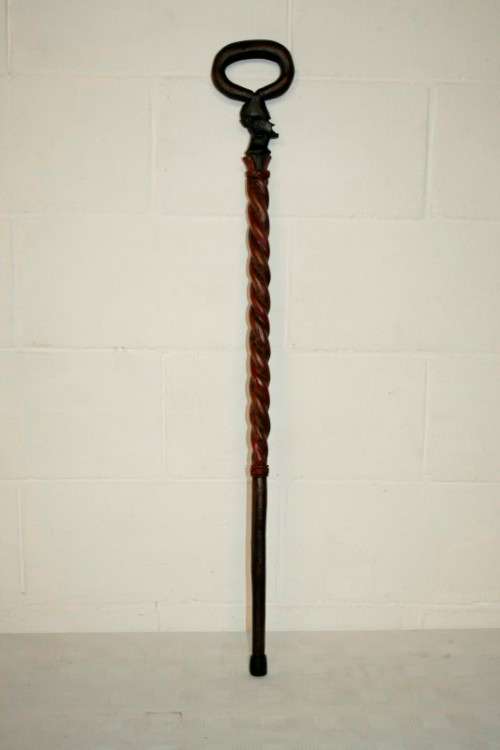 Other Antiques & Collectables A beautifully hand carved solid wooden