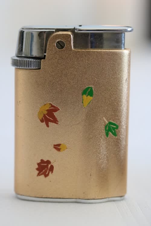 etc fattigdom reductor Lighters - A lovely Ronson Varaflame "Starfire" lighter with a custom  "leaf" design in the original box was listed for R299.00 on 18 Feb at 13:01  by Lifespace in Gauteng (ID:322707466)