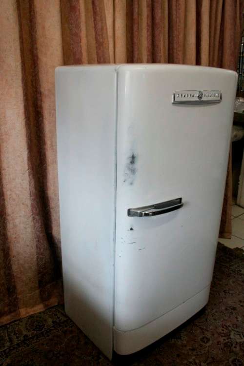 Fridges & Freezers - A fantastic vintage General Electric fridge ...