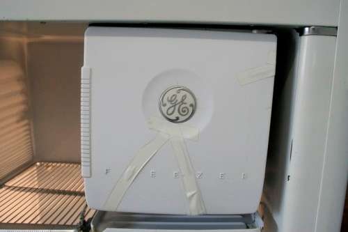 Fridges Freezers A Fantastic Vintage General Electric Fridge Freezer Combo 1940 S In Full Working Order Was Sold For R4 499 00 On 10 Jul At 13 46 By Lifespace Homeware In Gauteng Id 346936945
