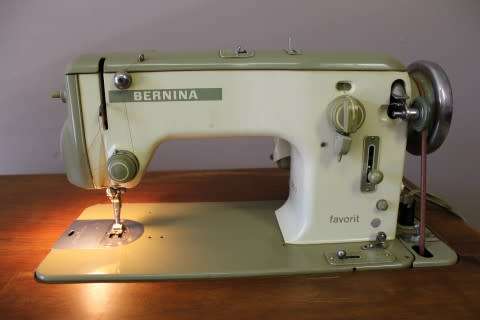 Other Antiques & Collectables - Stunning vintage Bernina "Favorit" 1959
