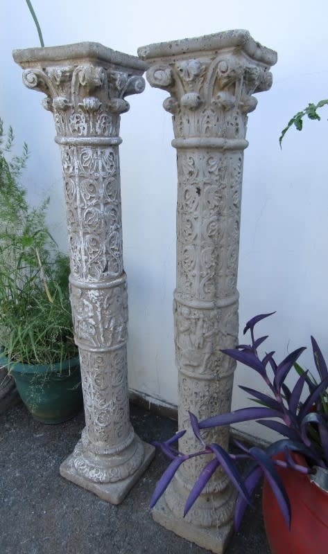 Statues & Lawn Ornaments - Two stunning tall concrete pillars. Perfect ...