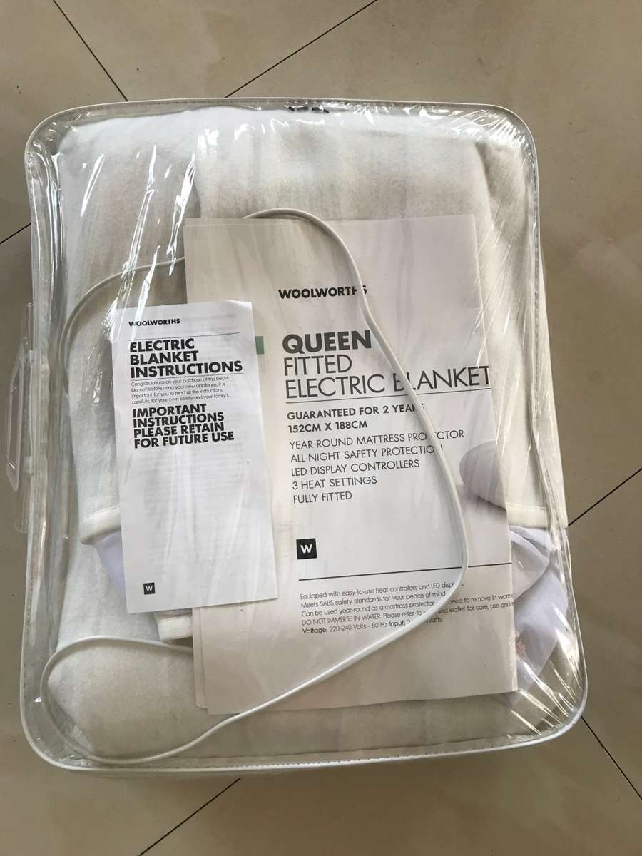 Electric Blankets & Underlays Woolworths Queen fitted electric