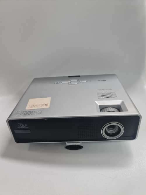 Projectors Clearance Tablet + Projector Untested for sale in Durban