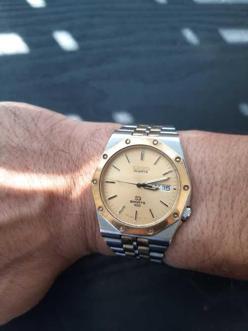 Men's Watches - SEIKO 8229-8010 outstanding condition was sold for  R2, on 2 May at 18:10 by man5000 in Lansdowne (ID:555328998)