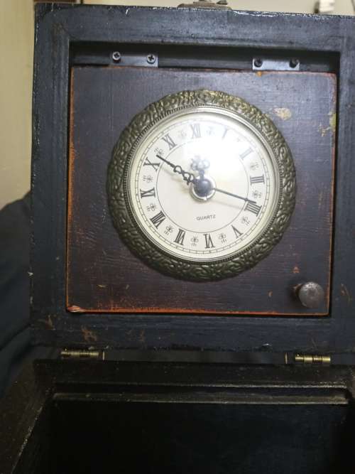 Alarm & Travel Clocks Vintage Footed Victorian Desk Clock was sold for R351.74 on 30 Aug at 23