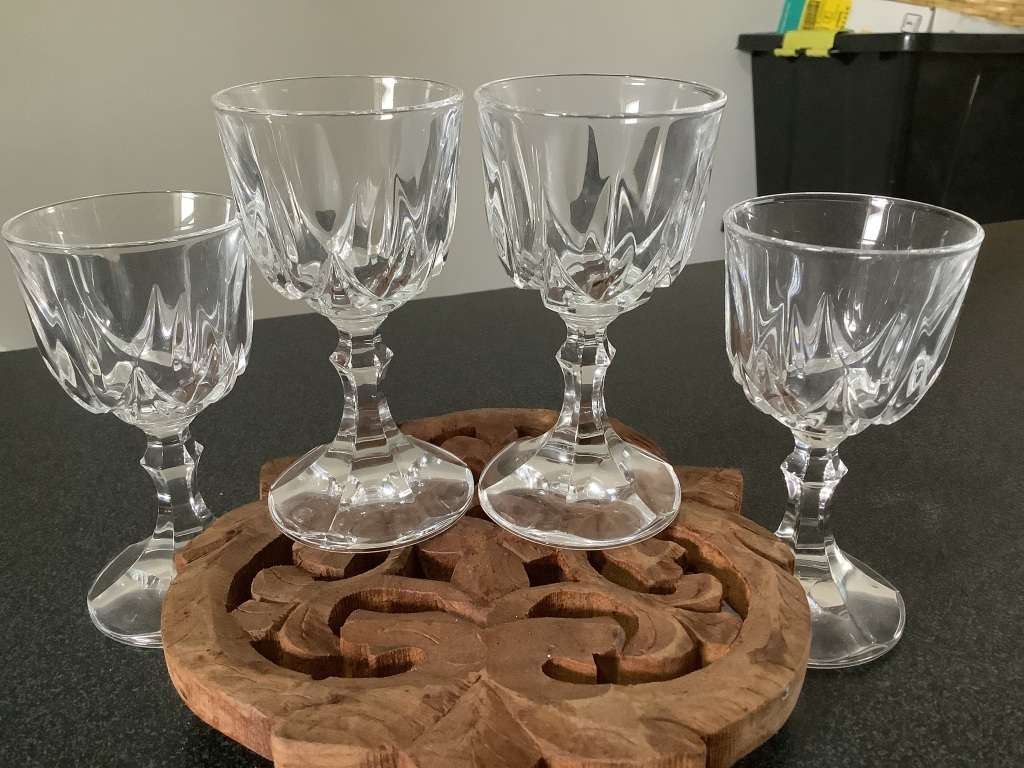 Drinking Glasses & Stemware 4 Vintage Pedestal Heavy Royal Crystal