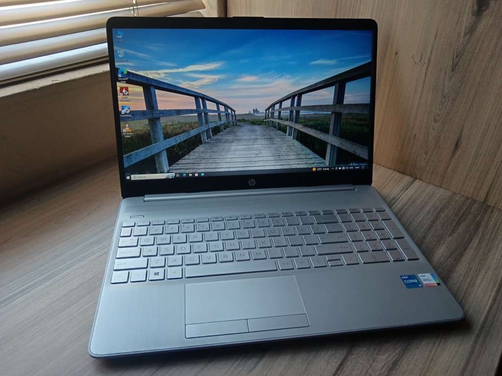 Laptops & Notebooks Hp laptop 15dw3xxx Intel Core i5 11th Gen + Free Laptop Bag for sale in