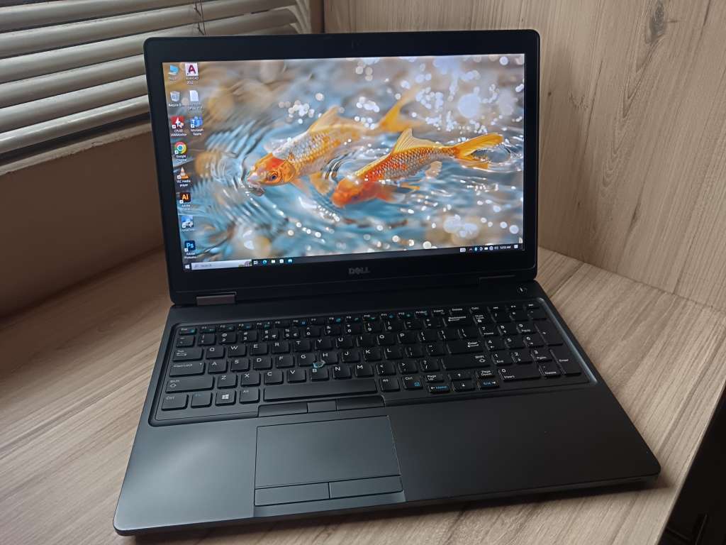 Laptops & Notebooks Dell Latitude 5580 Intel Core i7 + Free Laptop