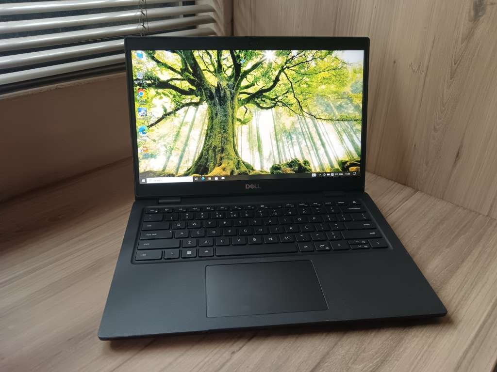 Laptops & Notebooks Dell Latitude 3420 Intel Core i5 11th Gen + Free