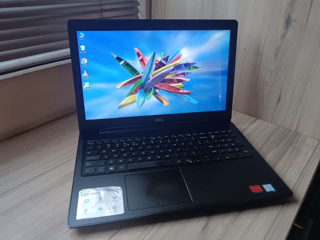 Laptops & Notebooks - Dell Inspiron 15 3580 Intel Core i7 + Free Laptop ...