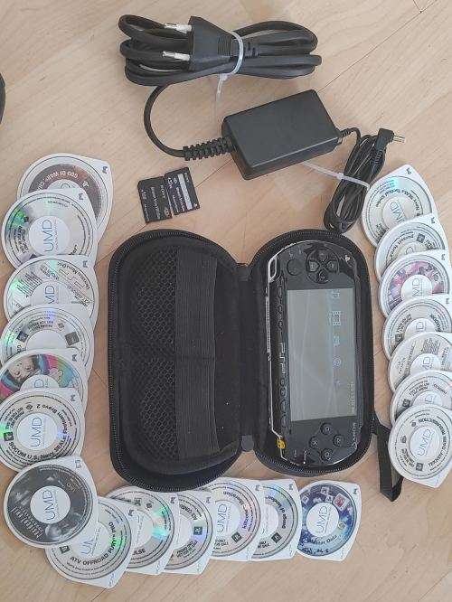 PlayStation Sony PlayStation Portable (PSP) was sold for R1,650.00 on