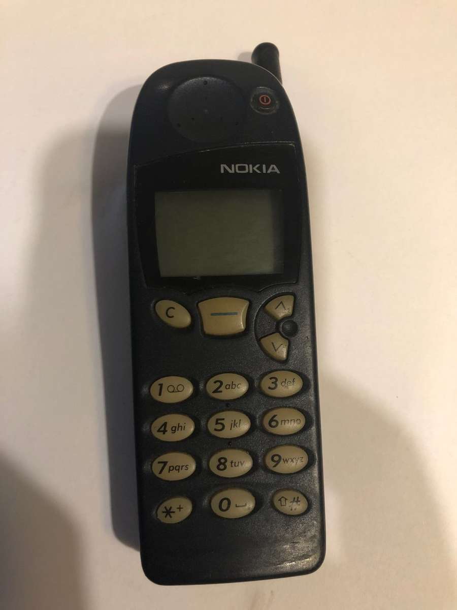 Nokia - COLLECTABLE LEGEND - NOKIA 5210 Was Sold For R110.00 On 18 Sep ...