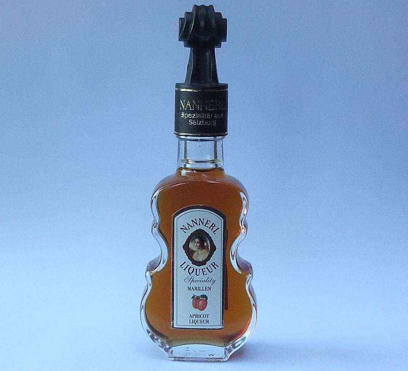 Bar Accessories SEALED !! 40ML VINTAGE MINIATURE !! 25 ALCOHOL