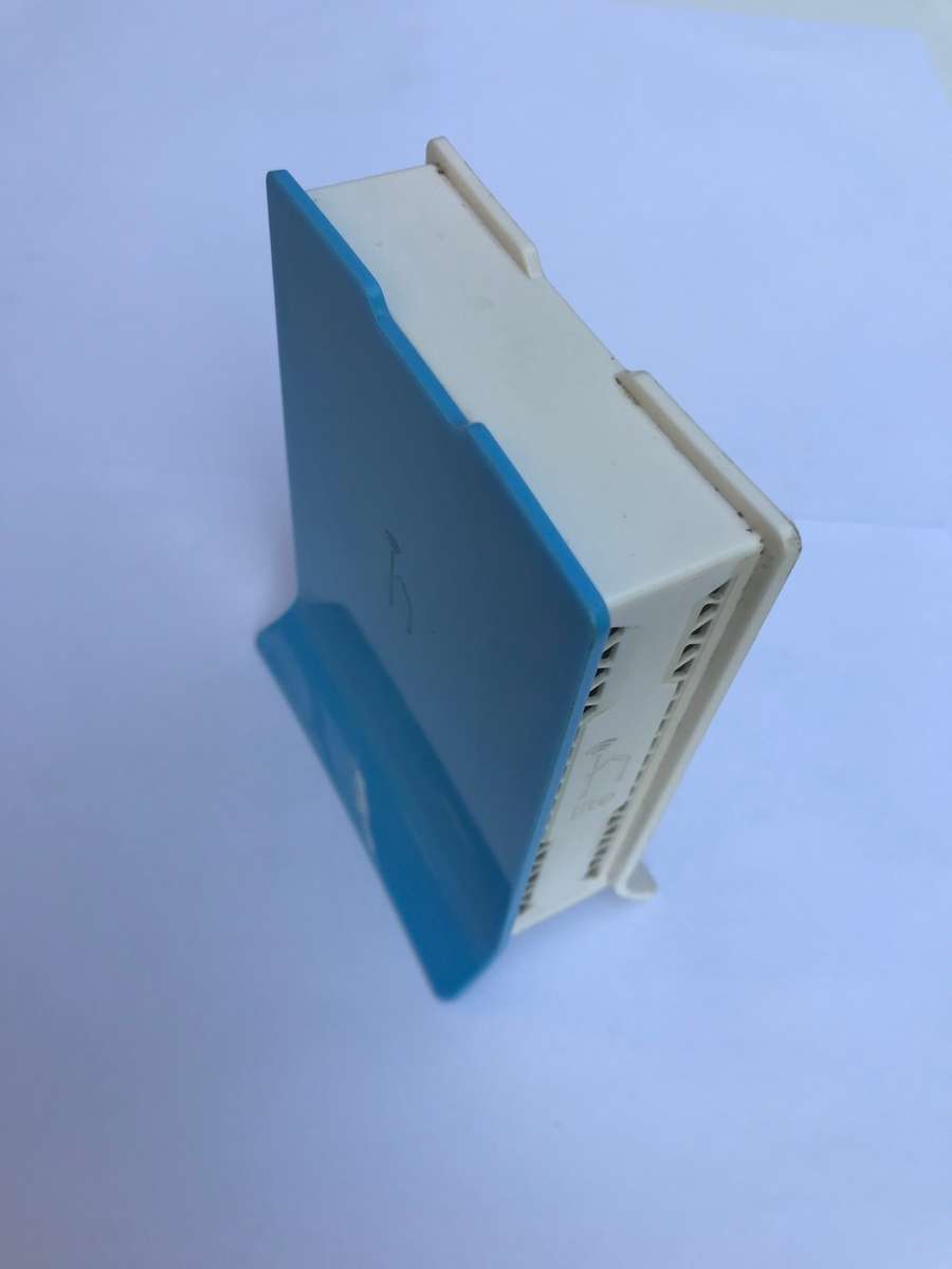 Wireless Routers MikroTik hAP Lite Tower 4 Port 300Mbps WiFi
