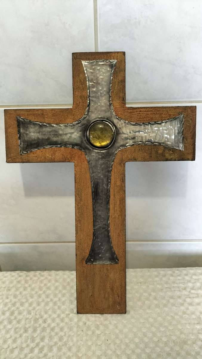 Other Antiques & Collectables Beautiful Cross Wall Hanging 35cm x