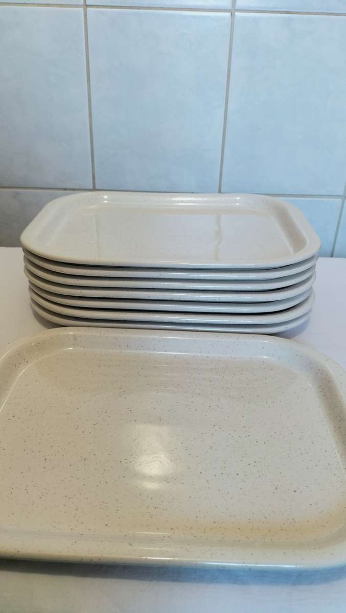 Dinnerware Sets Set Of 8 Superb Quality Stoneware Steak Plates was sold for R230.00 on 20 Mar