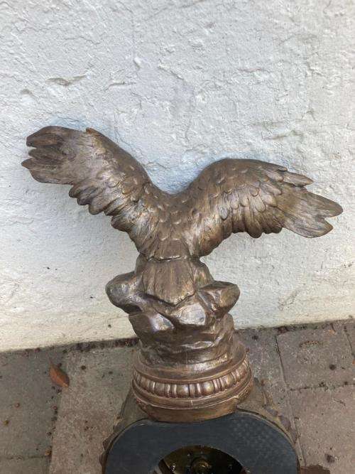 Mantel Clocks French Bronzed Spelter Eagle Mantelclock ( 46 x 40 cm