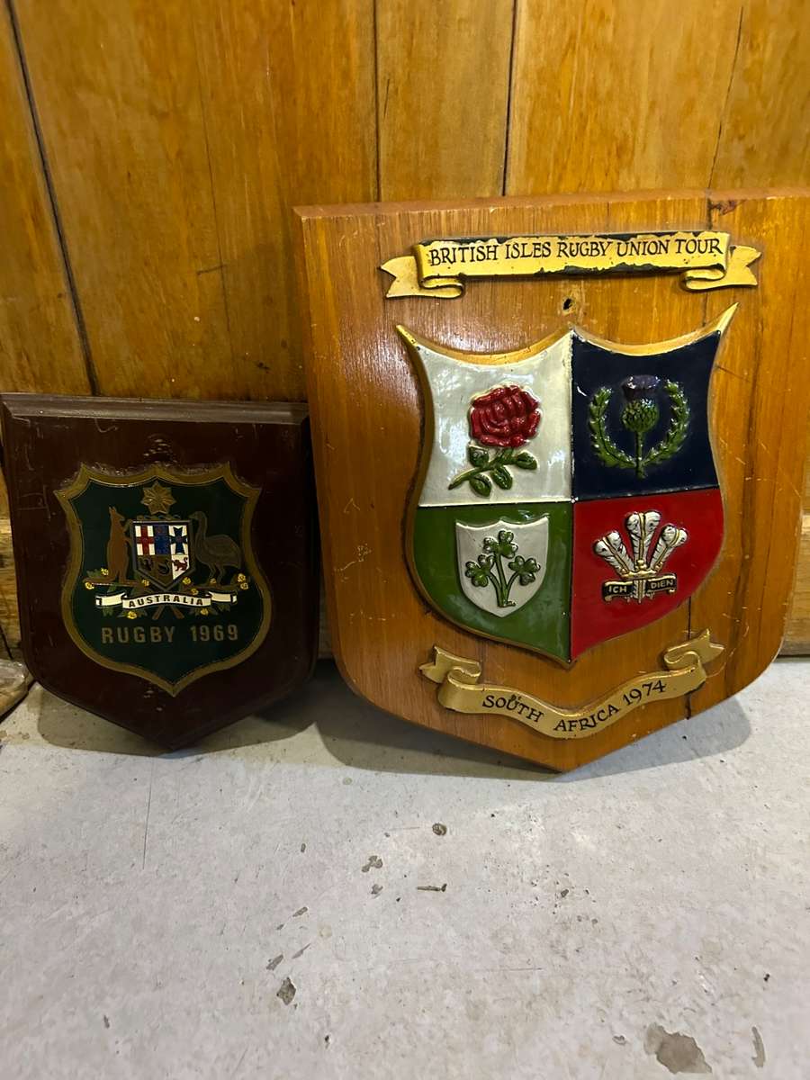 Sporting Memorabilia - Rugby: Two Vintage Tour Badges, Lions 1974 and ...