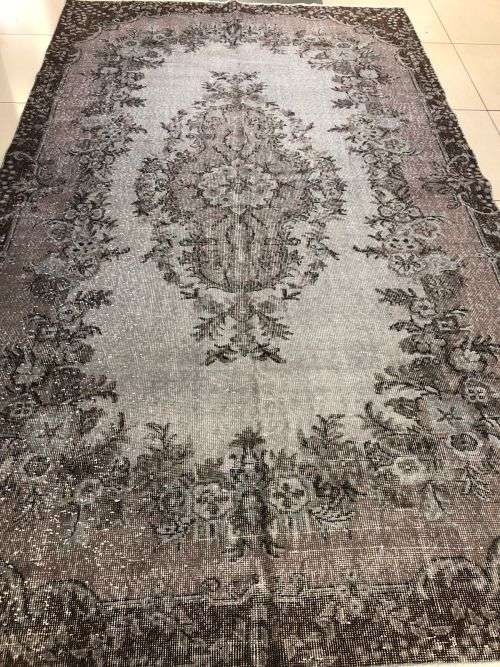 Rugs & Carpets Vintage Handmade Persian Carpet for sale in