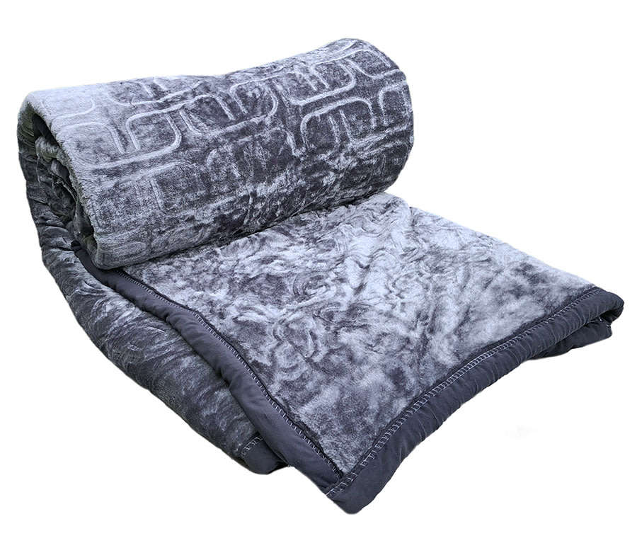 Blankets & Comforters Super Soft 3 PLY HEAVY Quality Mink & Embossed