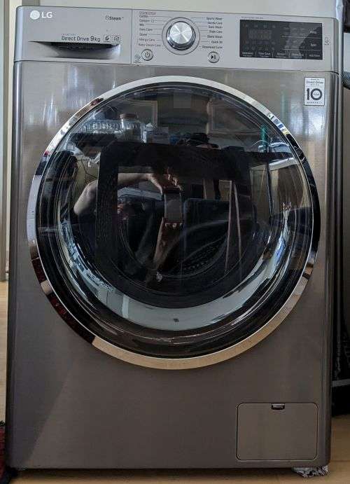 Washing Machines & Dryers LG 9kg Front Loader Washing Machine Stone Silver FH4U2VYP2C