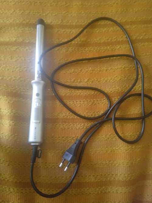 Curling Tongs Clicks hair curling iron (Electric plugs into wall