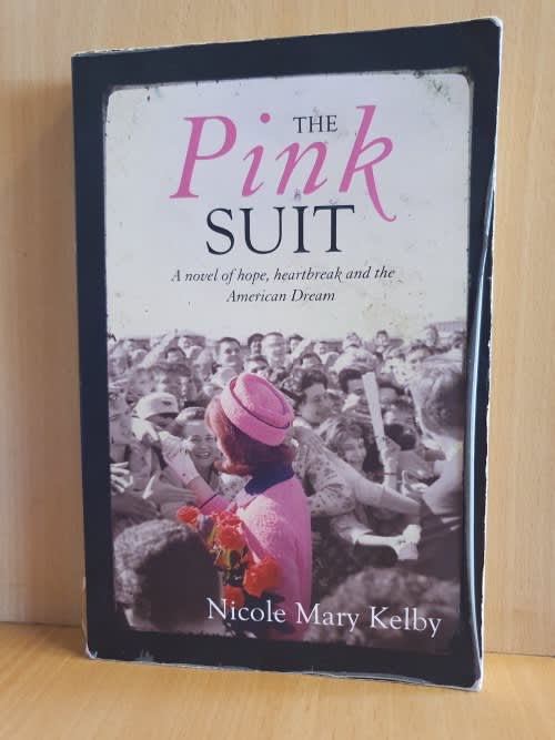 History & Politics - The Pink Suit : Nicole Mary Kelby (Paperback) for ...