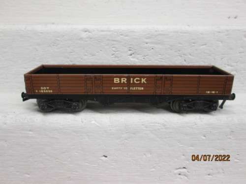 Rolling Stock - OO SCALE : HORNBY DUBLO - 50 TON BRICK WAGON was listed ...