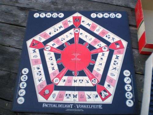 board-games-vintage-1985-factual-delight-vonkelfeite-board-game-south-african-quiz-game-in