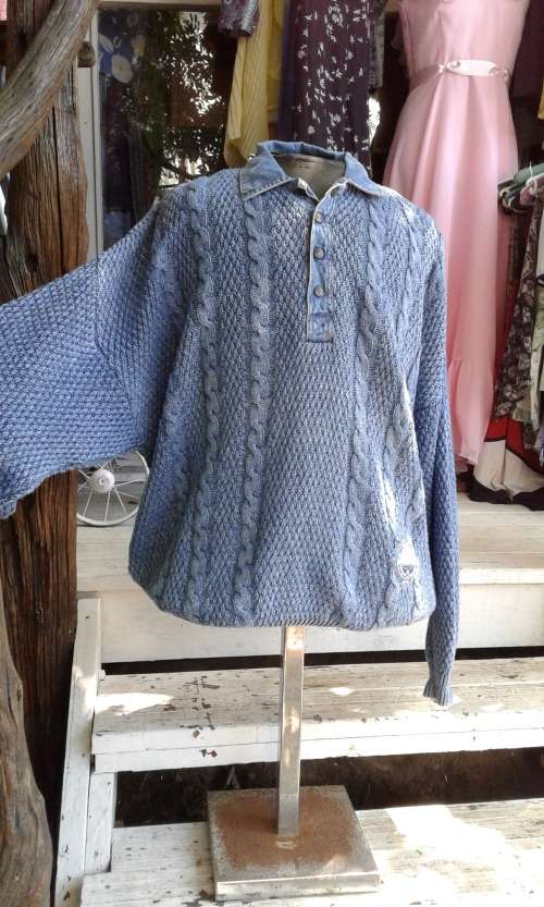 blue willi's men's sweaters