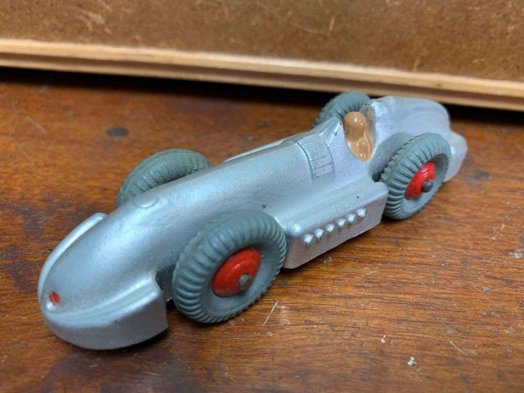 BOITE VIDE de l'ASTON MARTIN DB6 DINKY TOYS ref 153 EN TRES BEL ETAT - Collection