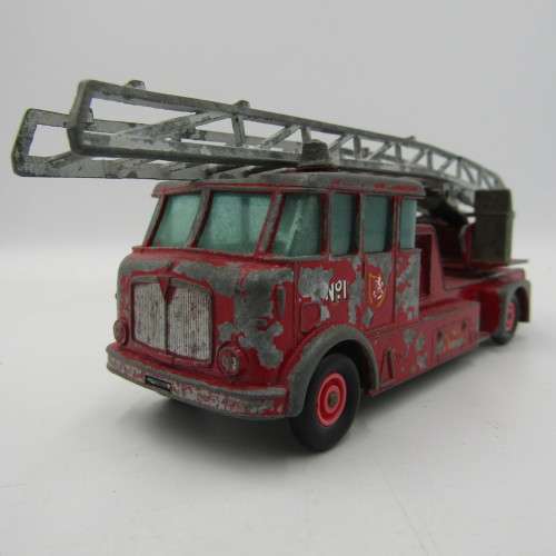 Cars & Trucks - Matchbox King size # 15 Merryweather Fire Engine die ...