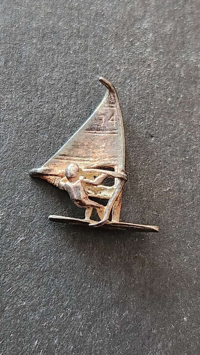 Charms & Charm Bracelets Vintage Sterling Silver Surfer Charm 1.3g