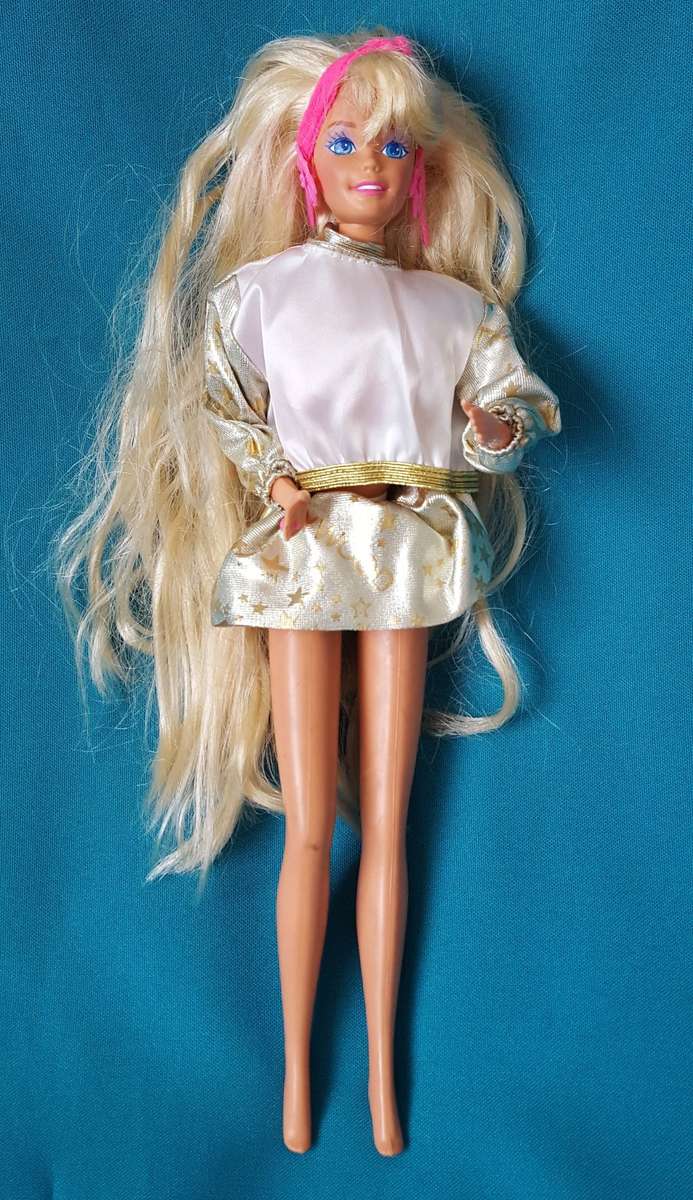 Vintage Toys - VINTAGE 1966 BARBIE DOLL BY MATTEL was sold for R250.00