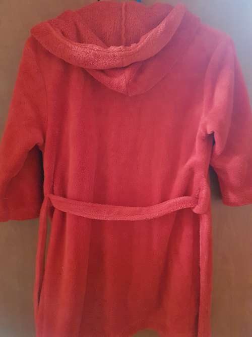 Pyjamas - Boys Red Fleecy Gown / Woolworths Brand / In Excellent ...