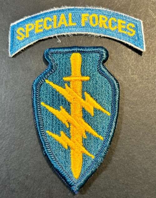 International Badges & Insignia - United States Special Forces Shoulder ...