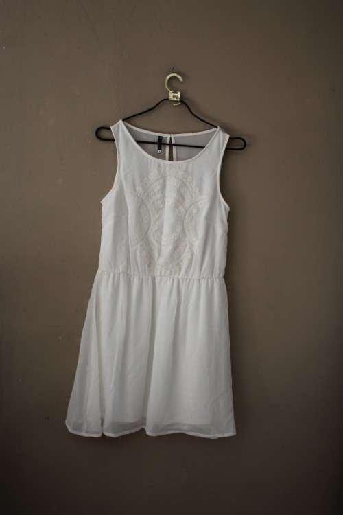 Casual Dresses - White Sleeveless Woolworths Dress (Size 10) for sale ...