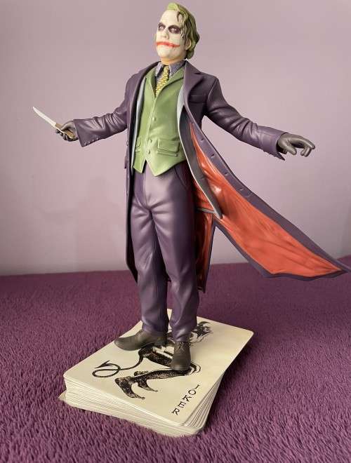 Figurine Joker Heath Ledger 15 Cm - PVC, Accessoires Interchangeables, Décoration Bureau Ou Collection