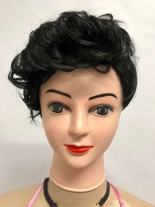 Wigs clearance price ! Natural looking Female wigs(SA stock Gauteng