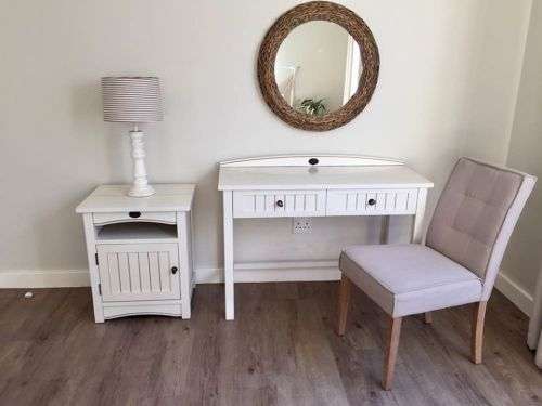 Coricraft dressing table clearance