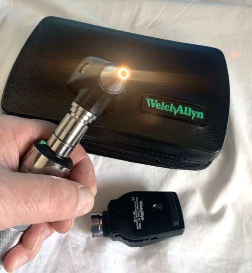 Stethoscopes Welch Allyn Professional Plus Diagnostic Set was listed