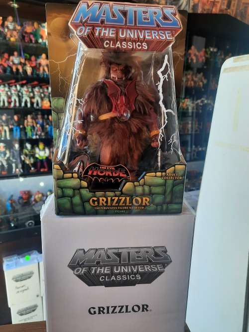 Comic Book - MOTUC GRIZZLOR (MOC) Masters Of The Universe Classics ...