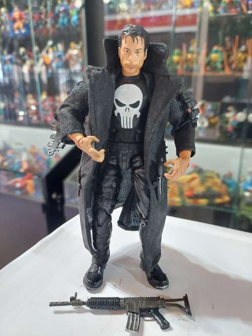 Tv Movies Video Games 2004 Toy Biz Marvel Legends The Punisher