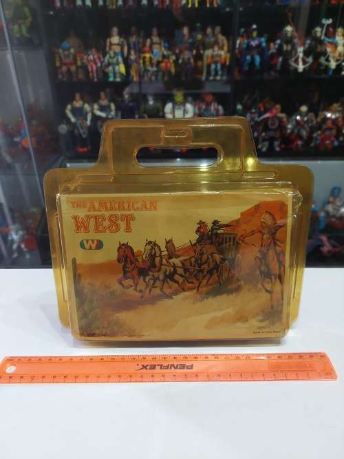 Comic Book 1980`s The American West Plastic INDIANS and COWBOYS