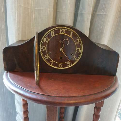 Mantel Clocks Vintage Cyrano Wooden Mantle Clock Working and Chimes, but stops ticking after