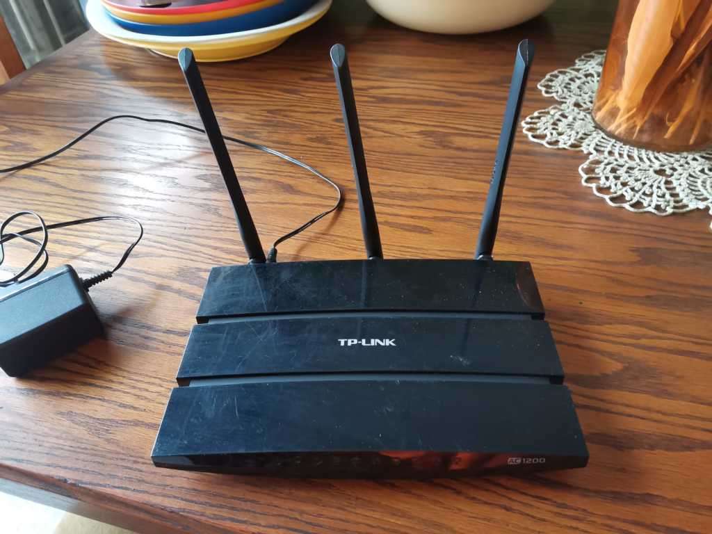 Dsl 491 Router Wireless Routers - TP link DSL router was sold for 1.00 on 12 Jun at 23 ...