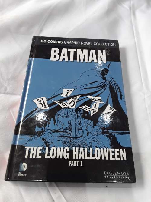 Graphic Novels - DC HARDCOVER COMIC BATMAN(THE LONG HALLOWEEN)PART ONE was  sold for  on 11 Oct at 14:01 by Something4all in Vereeniging  (ID:438598503)