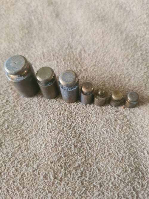 Brass 7 PIECE SOLID BRASS MINIATURE WEIGHTS FOR VINTAGE SCALE was